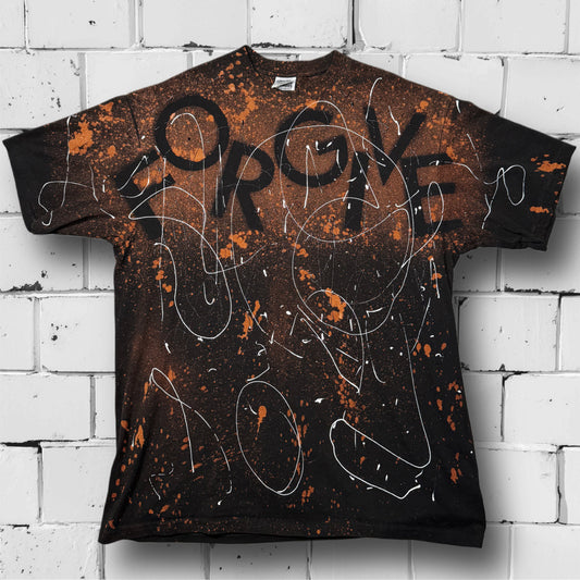 RUST & TEARS OVERSIZE TEE