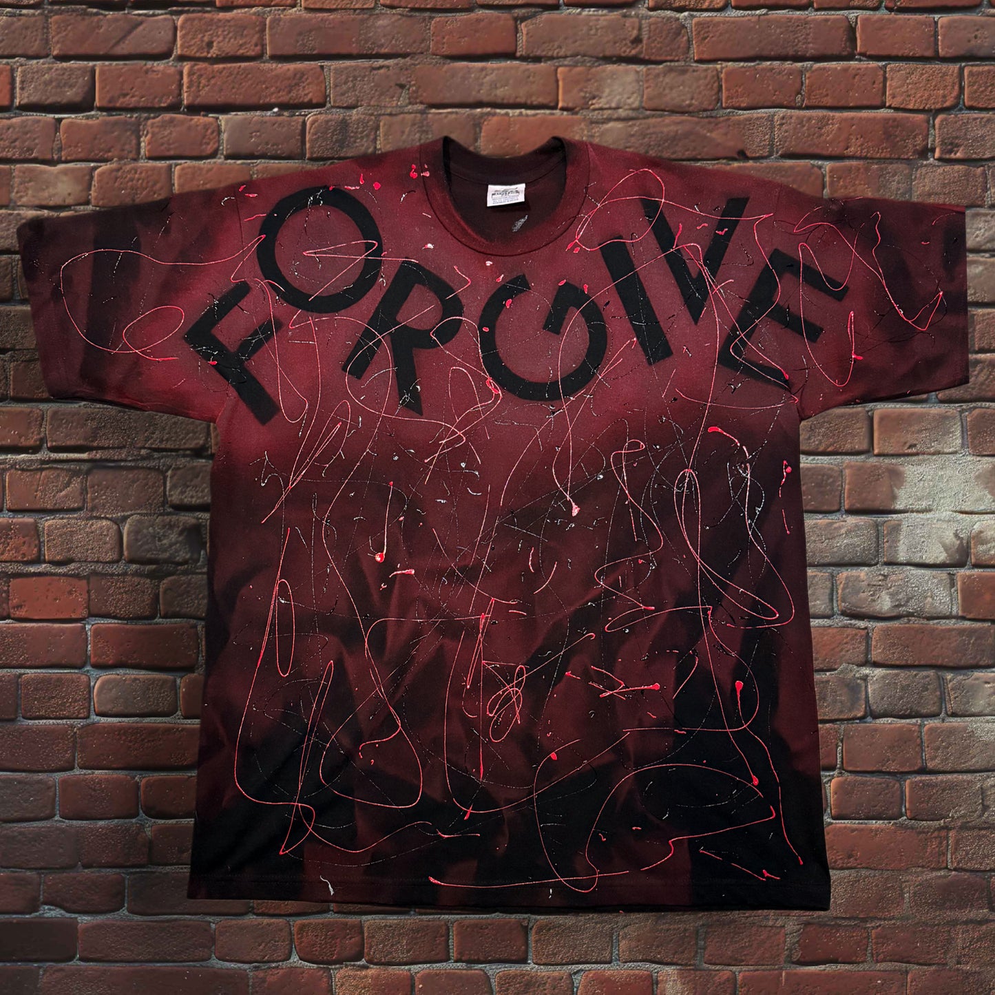 BATTLE RED OVERSIZE TEE